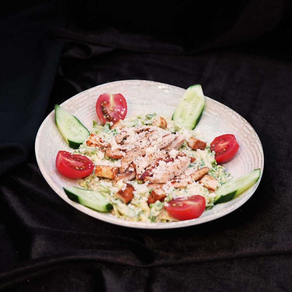 Sezar Salata